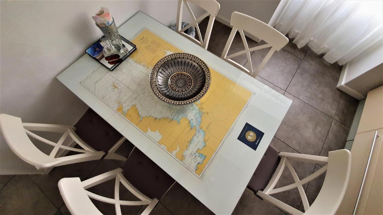 Apartment Cont *