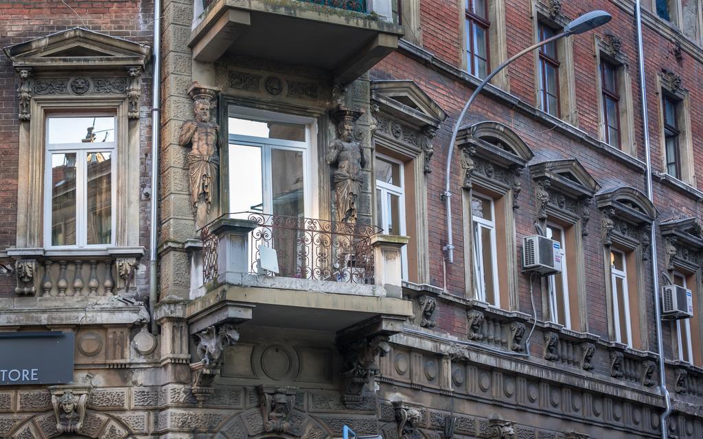 Cont * Rijeka
